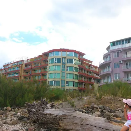 Къща за гости Mak Complex 3*