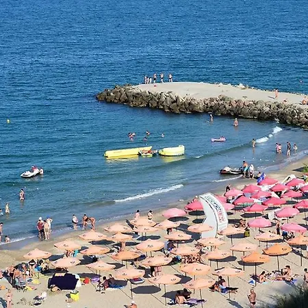 Mak Complex Πανσιόν 3*