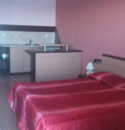 Mak Complex 3* Πομόριε